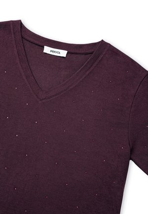 Ipekyol, IPEKYOL T-SHIRT PRINTED V-NECK T-SHIRT - T-Shirt print - d purple