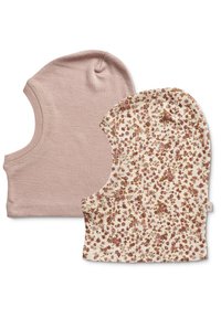 Twee baby mutsen: de ene is effen lichtroze, de andere heeft een crèmekleurige achtergrond met een bloemenpatroon in roze en bruine tinten. Zacht, rekbaar materiaal.