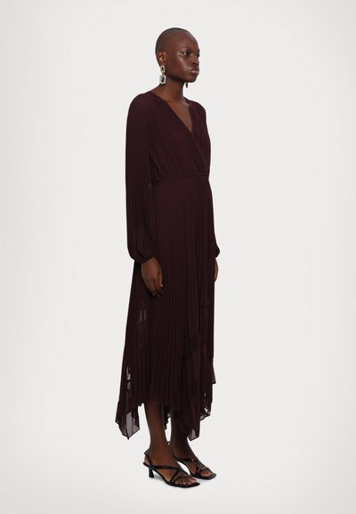 The Kooples ROBE - Robe longue - burgundy