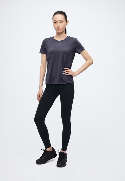Nike ONE CLASSIC - Sports T-shirt - gridiron/white — foto 2