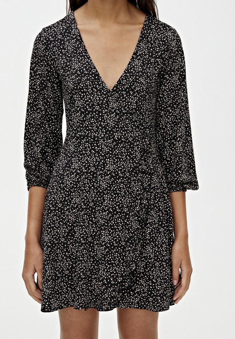 PULL&BEAR Robe de jour - black