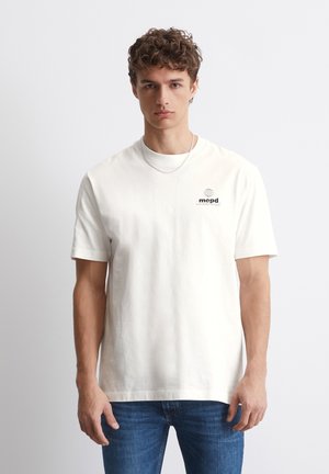 - T-shirt z nadrukiem