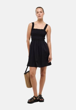 Monoprix, Robe de jour - noir