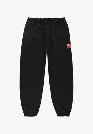 Czarne dresy wykonane z miękkiego materiału, z elastycznym pasem w talii ze sznurkiem, bocznymi kieszeniami i czerwonym logo na lewej udzie.