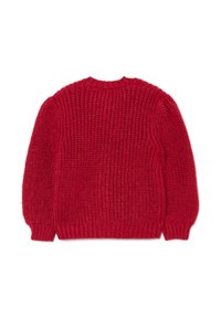 Pull en maille épaisse rouge à col rond avec des manches longues, des poignets et un ourlet côtelés, posé à plat sur un fond blanc.