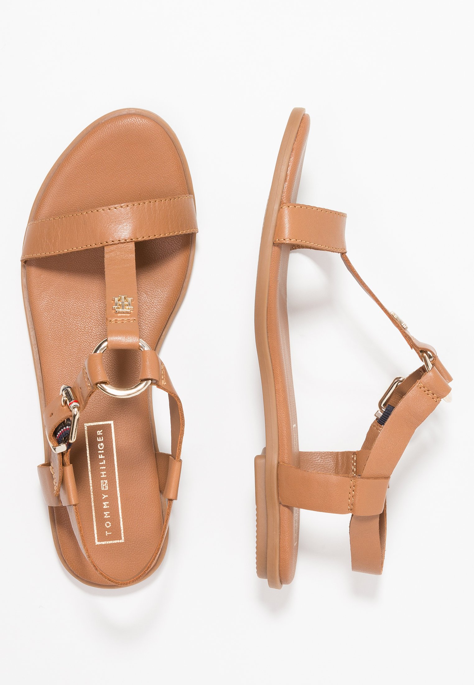 tommy hilfiger elevated flat