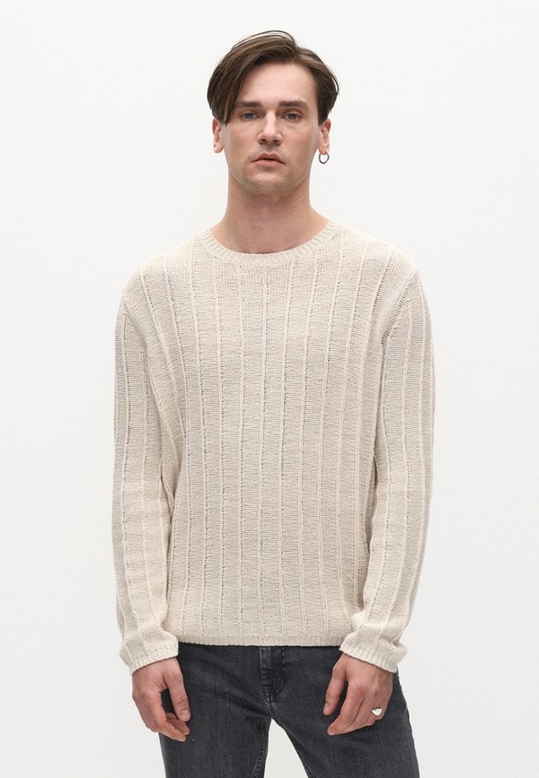 LEO REAL - Strickpullover - birch