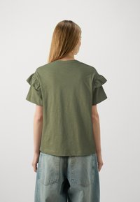 Selected Femme SLFRYLIE FLORENCE TEE  - T-shirts med print - olivine
