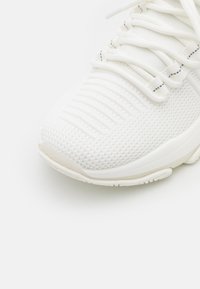Steve Madden MACDAD - Sapatilhas - white