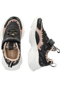 ZIGZAG FIALEY - Matalavartiset tennarit - black