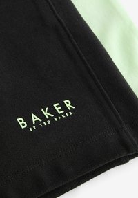 Baker by Ted Baker SET - Šortky - lime green black