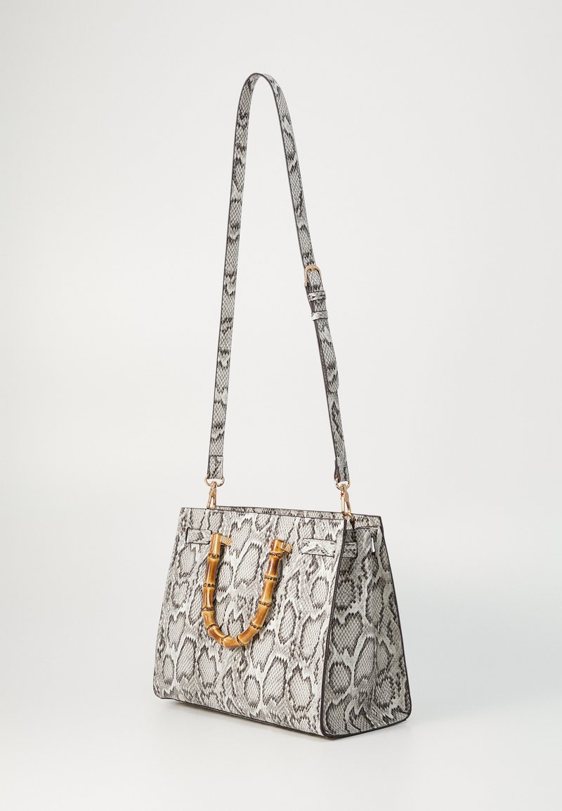 Bolso Crossbody De Piel Pitón Y Bovino Café – Fabricante Y Mayoreo
