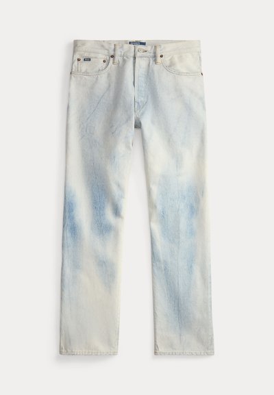 Jean en denim clair avec coupe droite, bouton et fermeture éclair à l’avant, design cinq poches et motif bleu et blanc délavé.