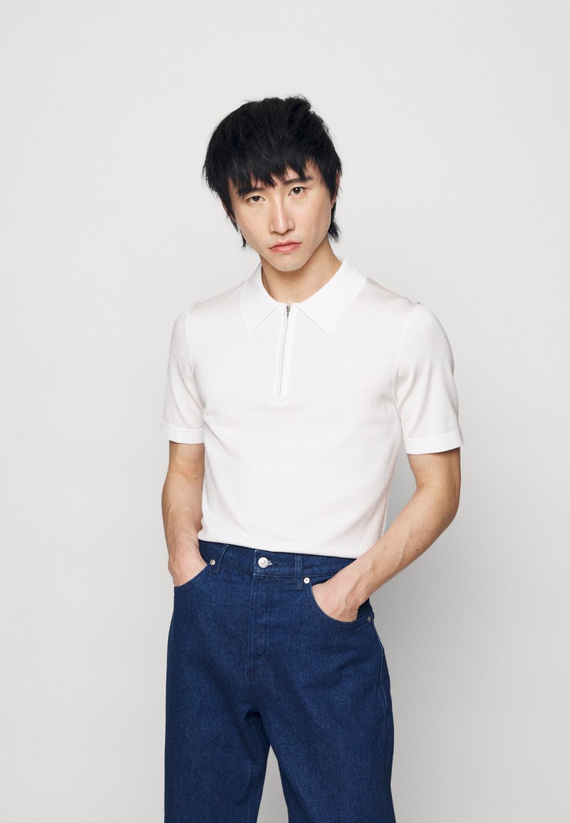Herren T-shirts & Polos | sandro PABLO ZIP Poloshirt ecru/offwhite - KE30422 Herren T-shirts & Polos | sandro PABLO ZIP Poloshirt ecru/offwhite - KE30422