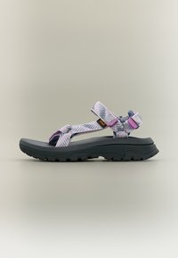 Επιλέχθηκε, angular reflection orchid/ indigo