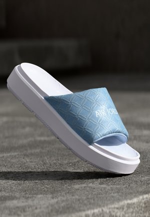 JORDAN SOPHIA SLIDE - Papucsszandálok - blue beyond/white/light armory blue/light brown