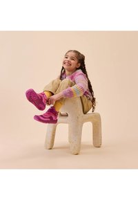 Affenzahn EXPLORY - Zapatos de bebé - beere
