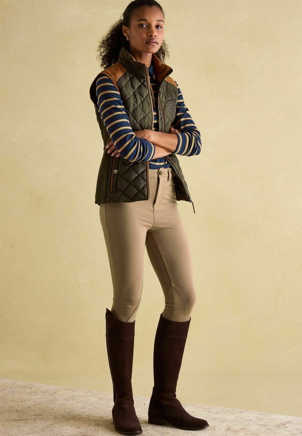 REGULAR FIT - BRAEMAR LUXE SHOWERPROOF DIAMOND QUILTED - Weste