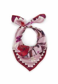 Écharpe en soie ornée de motifs floraux dans des teintes de rose, rouge et violet, nouée de manière soignée en haut. Forme triangulaire avec une bordure décorative.