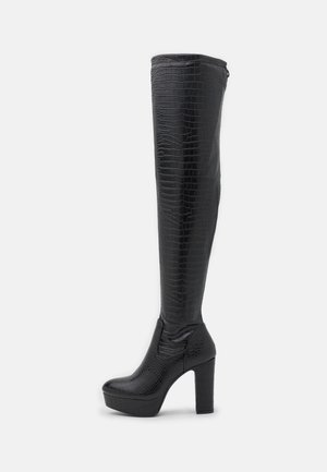 High heeled boots - black