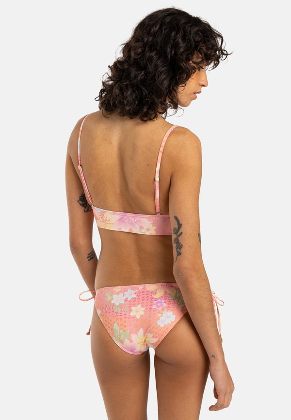 Bikini bottoms - pou4