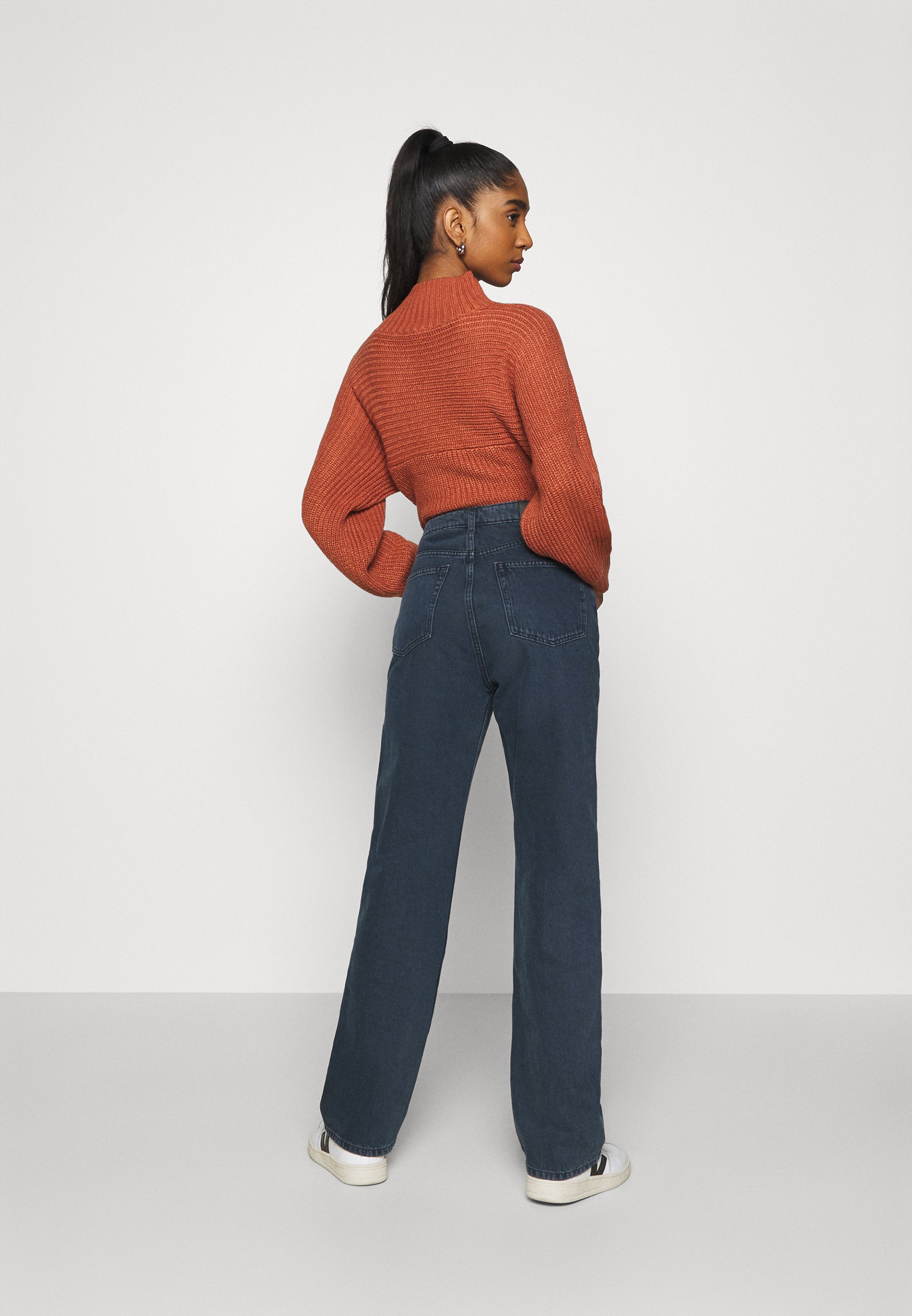 Weekday ROWE EXTRA HIGH - Straight leg 