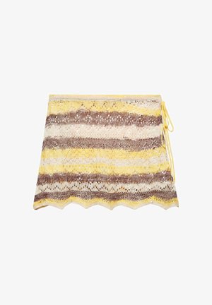 PULL&BEAR, SPACE-DYE CUTWORK - MINI SKIRT - Jupe trapèze - yellow