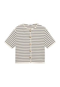 Cardigan à manches courtes de couleur crème avec de fines rayures horizontales noires et cinq boutons bruns le long du devant.