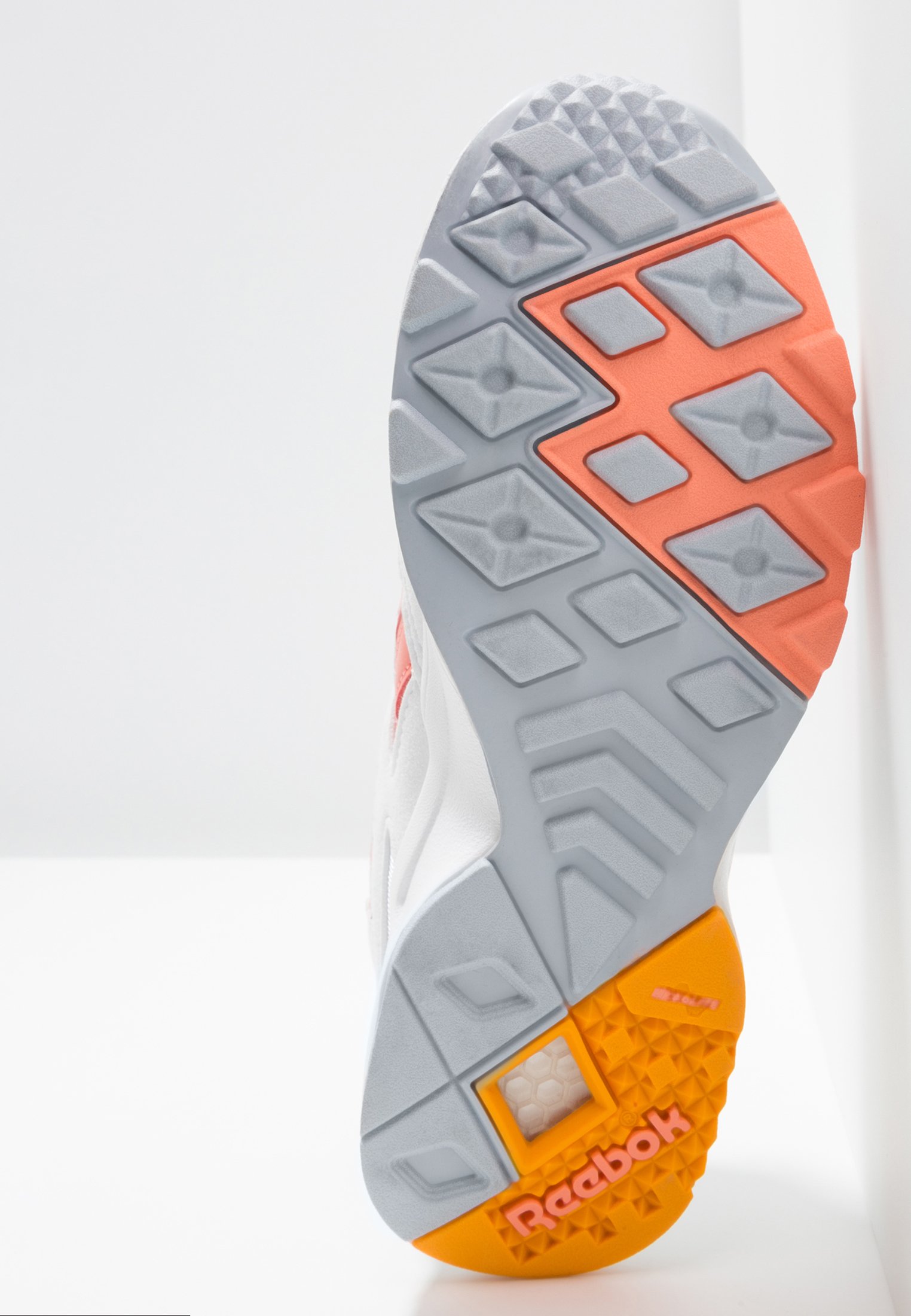 zalando reebok aztrek