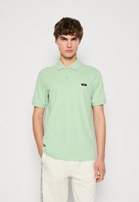 Calvin Klein BUTTON - Poloskjorter - quiet green