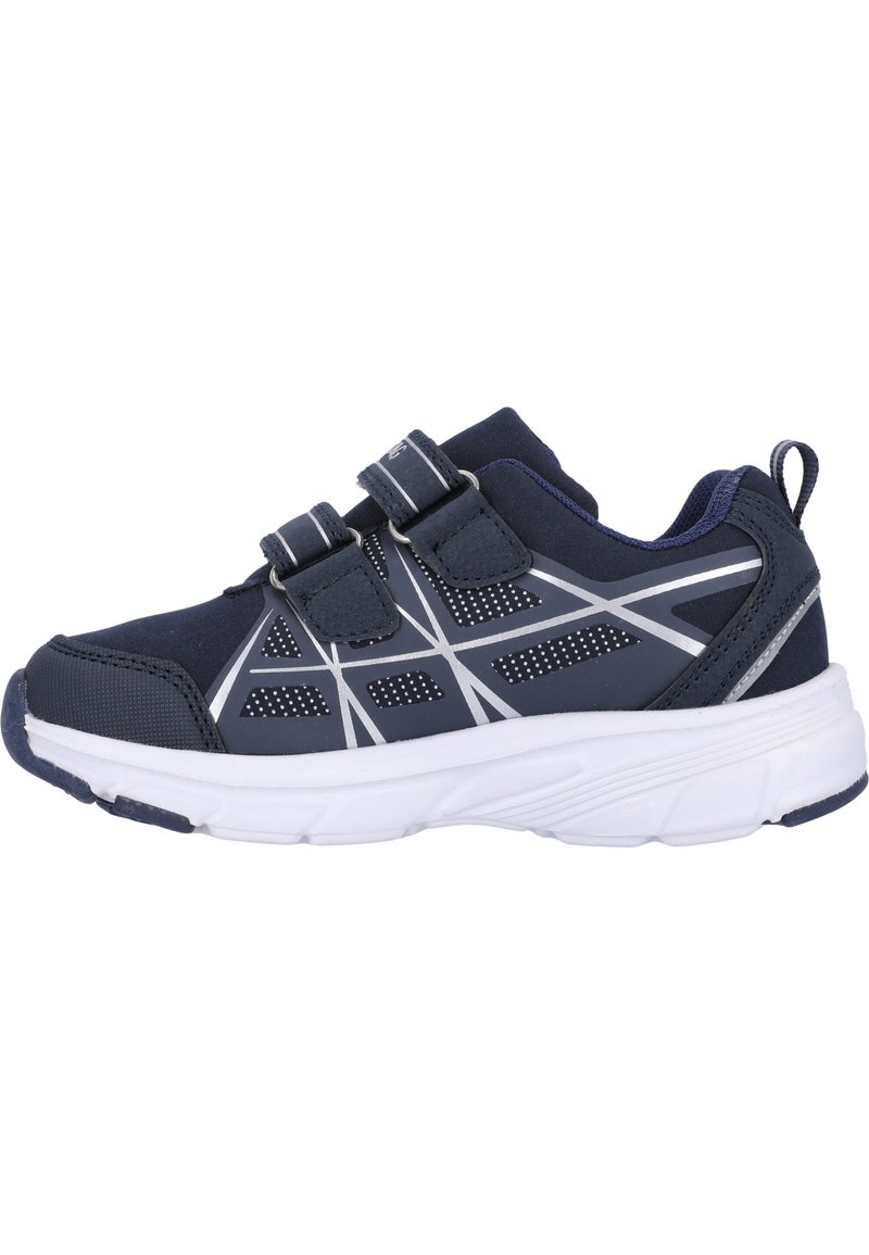Scarpa da atletica navy con accenti argentati, dotata di tomaia in rete, due cinturini regolabili in velcro e una suola in gomma bianca con dettagli testurizzati.
