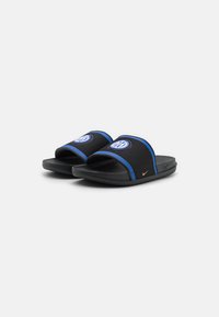 Nike Performance OFFCOURT SLIDE INTER MILAN - Pool slides - black/bright gold/dark smoke grey