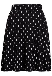 Falda negra acampanada con un patrón de rombos blancos distribuidos uniformemente por toda la tela, con una cinturilla ajustada.