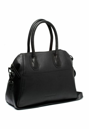 Sac à main en cuir noir avec deux poignées supérieures et une bandoulière détachable. Il présente une texture lisse et une fermeture zippée. Forme rectangulaire avec des accents minimalistes.