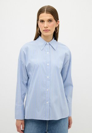 Blus - striped blue