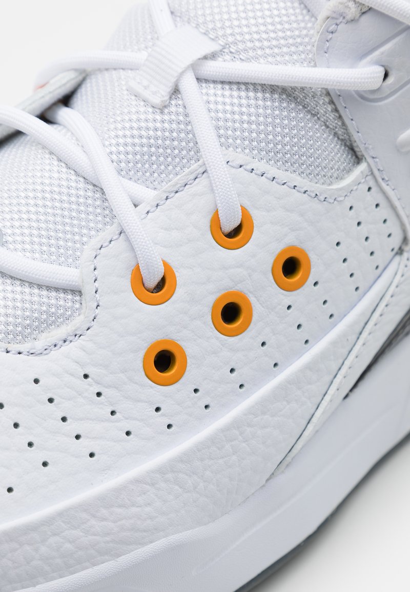 Nouvelle air max blanche jordan Clearance