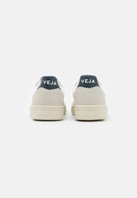 Veja V-10 - Sneakers - white/nautico