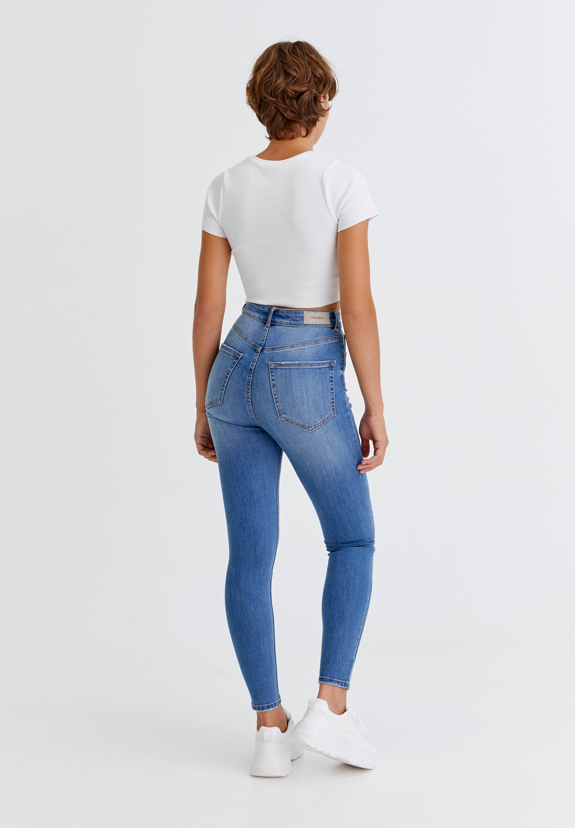 PULL\u0026BEAR ELASTISCHE MIT SEHR BUND - Slim fit jeans - light blue/Lichtblauw  - Zalando.be