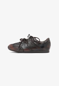 Επιλέχθηκε, brown