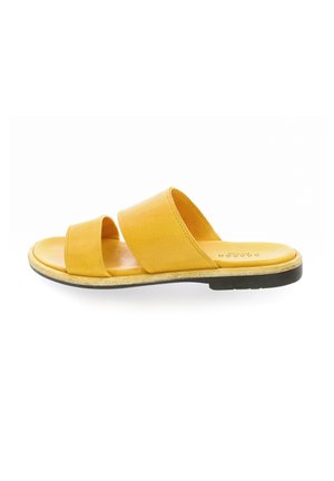PANAMA - Pantolette flach - canary yellow
