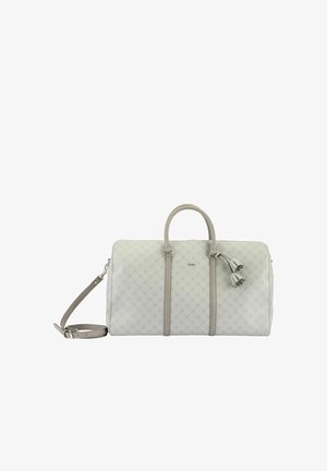 Sac polochon en similicuir blanc avec des accents gris clair, double poignée, bandoulière détachable et pampille décorative. Présente un motif subtil.