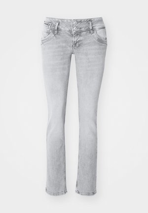 Jeans en denim gris avec une coupe slim, dotés d'une fermeture à deux boutons, de poches avant et d'un ourlet légèrement effiloché. Texture douce, design à jambes droites.