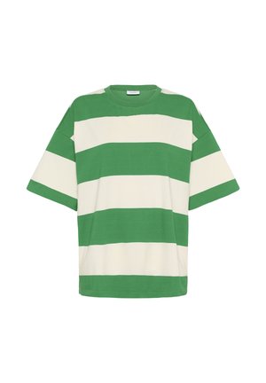 Green and cream striped oversized t-shirt with a round neck and short sleeves, made of soft cotton fabric.