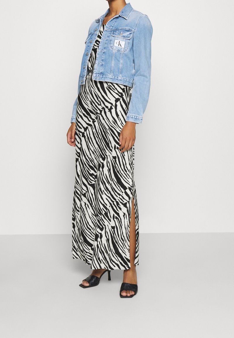 chinese dress ladies Calvin Klein Women's Panel Dress, Black/White Stripe Black/White, 8 at  Amazon Women's Clothing store