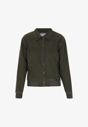 Tamnozeleni sako s dugim rukavima i ovratnikom, rebrasti manžeti i donji rub, bočne džepove, izvezenu sidro na prsima i suptilan tekst s lijeve strane.