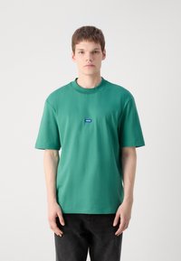 HUGO NIEROS - T-Shirt basic - open green