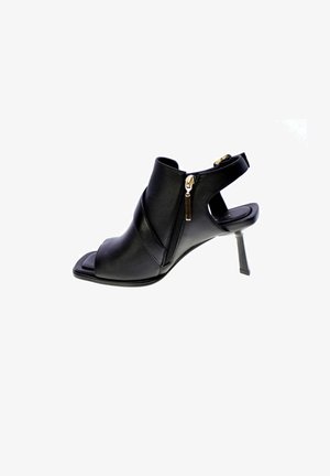 Janet & Janet, SANDALO - Sandali con tacco - black