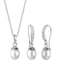 Perlekæde med sølvkæde og matchende perle-drops øreringe, der har en poleret finish og en lille rhinestones accent på øreringene.