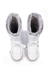 White winter boots with a textured, faux fur lining around the top. Features a lace-up design and rubber sole for traction.