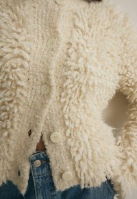 Next STATEMENT FLUFFY BUTTON UP - REGULAR FIT - Cardigan - white ecru